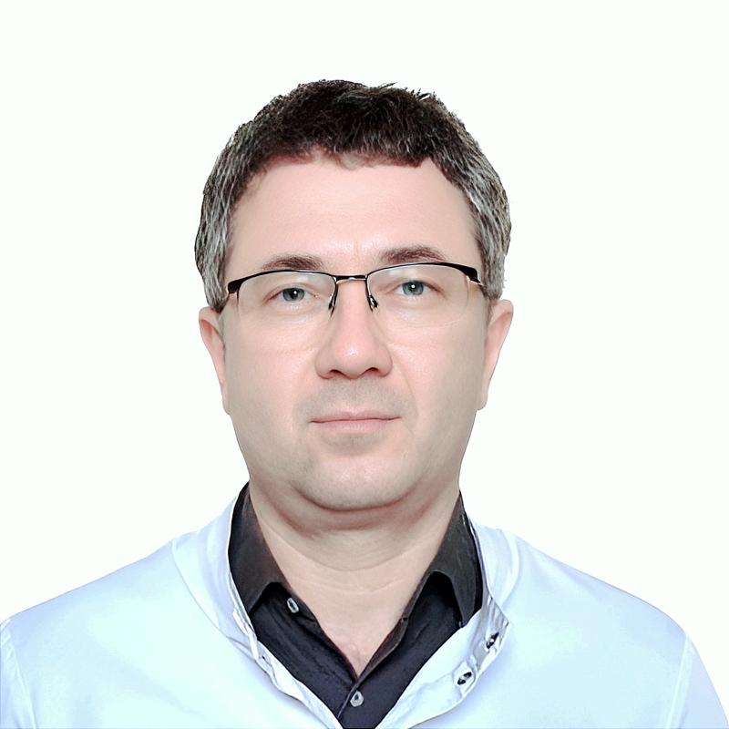 Гребенюк Максим Олегович